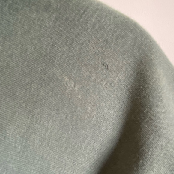 Women’s Nike Zipup - Picture 3 of 4